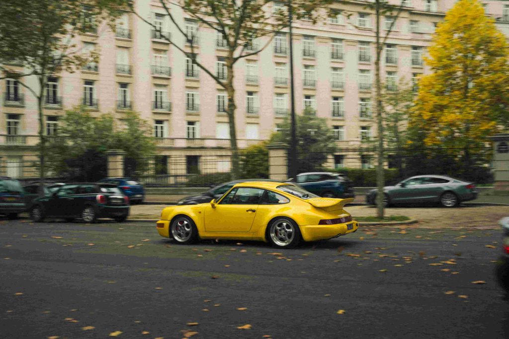photo d'une porsche 964 Turbo 3.6L